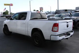 2023 RAM 1500 photo 5