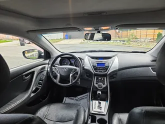 Elantra 8