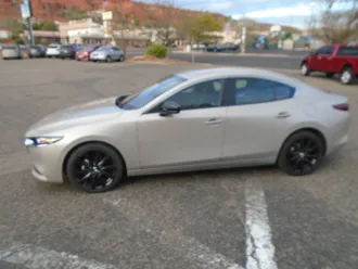 Mazda3 Sedan 4