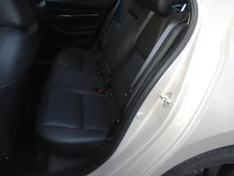 Mazda3 Sedan 17