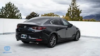 MAZDA3 4