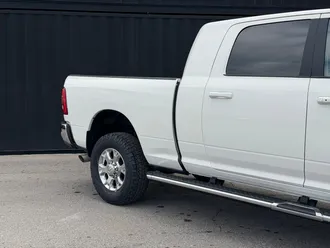 2023 Ram 3500 photo 5