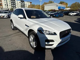 2018 Jaguar F-PACE photo 4