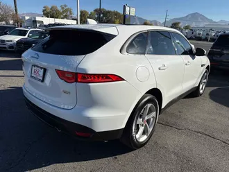 2018 Jaguar F-PACE photo 6