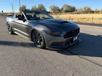 2015 Ford Mustang photo 7