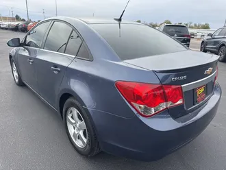 2013 Chevrolet Cruze photo 4