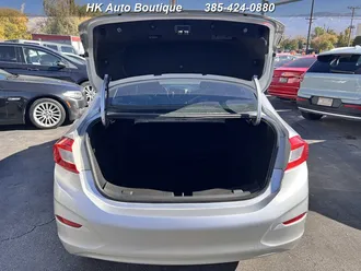 Cruze LT Auto 8
