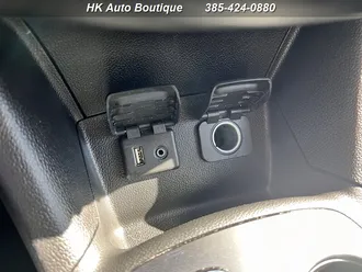 Cruze LT Auto 23