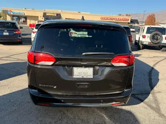 2018 Chrysler Pacifica photo 7