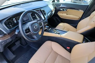 XC90 10