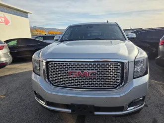 2015 GMC Yukon photo 2