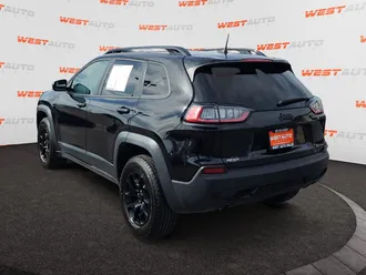 2022 Jeep Cherokee photo 3