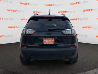 2022 Jeep Cherokee photo 4