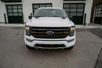 2023 Ford F-150 photo 2