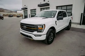 2023 Ford F-150 photo 3