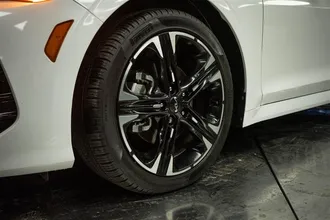 2022 KIA K5 photo 3