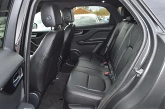 F-Pace 14
