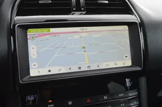 F-Pace 21