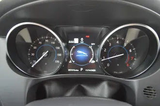 F-Pace 23