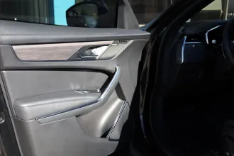 F-PACE 12