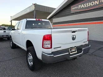 2019 Ram 2500 Crew Cab photo 3