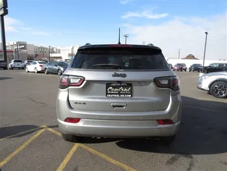 2022 JEEP COMPASS photo 6