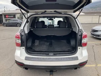 2014 Subaru Forester photo 5