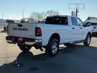 2026 Ram 3500 photo 7