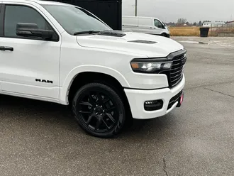 2026 Ram 1500 photo 3