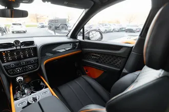 Bentayga 32