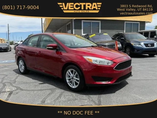 2016 Ford Focus SE Sedan 4D