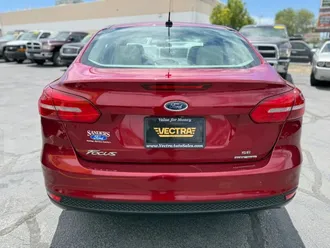 2016 Ford Focus photo 7