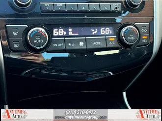 Altima 3.5 SV 19