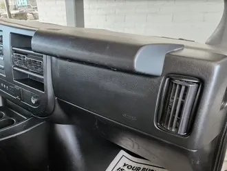 Express 3500 Passenger 29