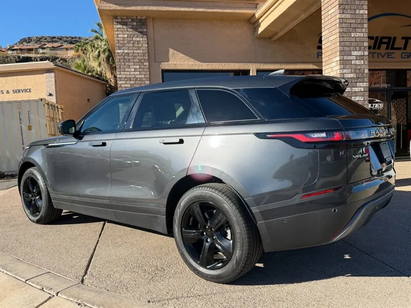Carousel Image 31
