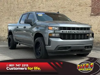 2022 Chevrolet Silverado 1500 Limited Crew Cab photo 2