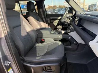 Defender 22