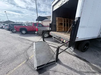 Econoline Commercial Cutaway 13