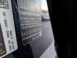 Range Rover Velar P250 S 33