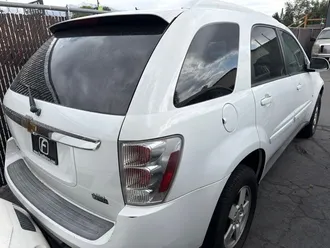 2008 Chevrolet Equinox photo 2