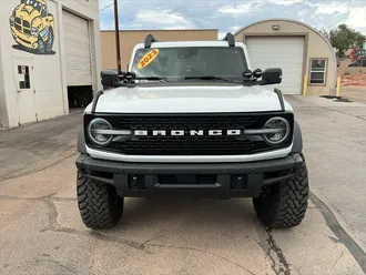 2023 Ford Bronco Wildtrak Advanced photo 2