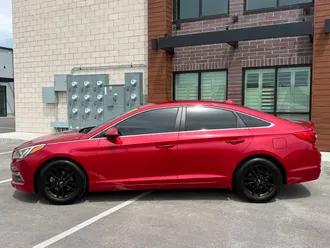 2017 Hyundai Sonata photo 2