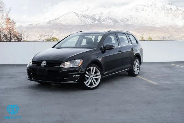 2017 Volkswagen Golf SportWagen
