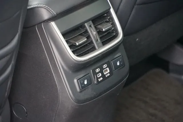 Carousel Image 29
