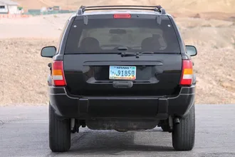 Grand Cherokee 6