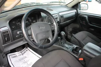 Grand Cherokee 31