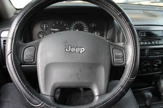 Grand Cherokee 32
