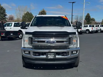 2017 Ford F-250SD photo 2