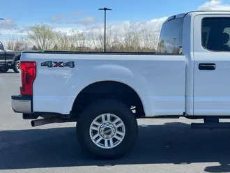 2017 Ford F-250SD photo 5