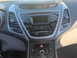 Elantra 21